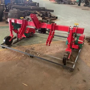 2 Row Agricultural Tractor Transplanting Machine New Condition Sweet Potato Seeder with Engine and Gear Core Components