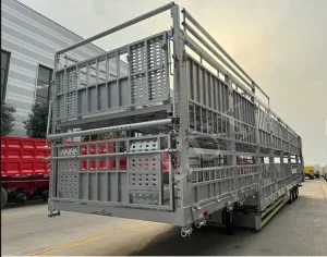 3 Axle 60tons Stake Fence Semi Trailer Animal Car Carrier Semi Truck Trailer