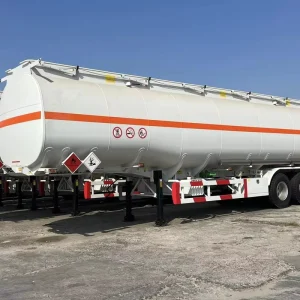 3-Axle Bulk Cement/Dry Powder Tanker Semi-Trailer with 40CMB Tank Capacity (Customizable Capacity)