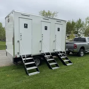 3-Rooms Mobile Toilet Trailer Tempered Glass Mobile Shower Rooms Mobile Toilet Trailer