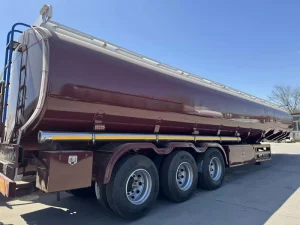 3 axle Diesel gasoline oil Trailer with Large capacity 40 000 45 000 Liter Fuel tank