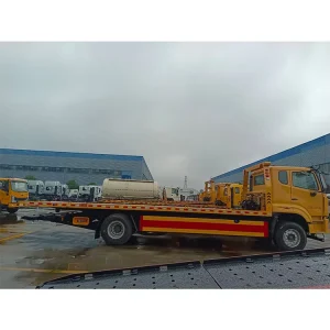 4×2 Rescue Road Truck Trailer Wrecker Flatbed Tow Truck with Roadside Assistance