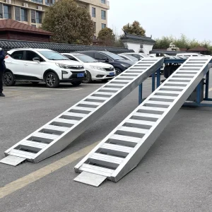 5 Meter Aluminum Alloy Loading Ramps for Pickup Truck Heavy Duty 4.5 T Capacity Crawler Harvester Construction Ladders & Ramps