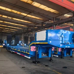 China 80ton Heavy Duty Low Bed Trailer Truck Semi Trailers for Excavator Transport Price