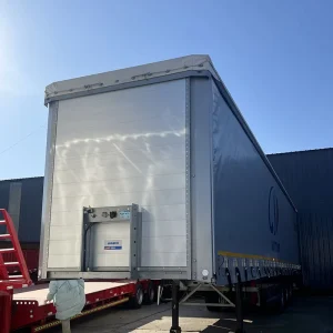 Factory Direct 3 Axle Sided Cargo Trailer 13m Standard Length Stable Load Capacity