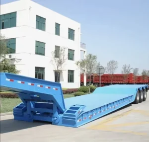 Four Axle Low Flatbed Semi Trailer for Heavy Equipment Transport with Durable Suspension and Strong Frame