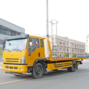 High-quality 4X2 Flatbed Wrecker Truck Professional Road Rescue Wrecker diesel Manual Transmission 12 Tons Flatbed Trailer Truck