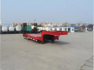 Industrial Semi Truck Trailer Heavy Duty Tractor Unit for Construction & Logistics Long Haul Shipping