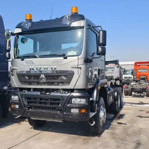 LHD RHD Heavy Duty Trailer Head Truck 6*4 6*6 Tractor Truck
