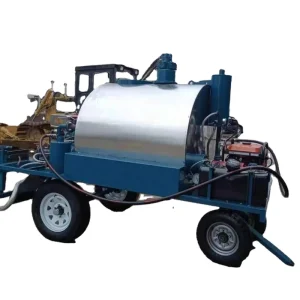 Large Trailer for Road Construction Emulsified Asphalt Asphalt Sprayer with Motor Core Component