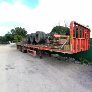 Low Bed Flatbed Semi Trailer 3 Axle Heavy Duty Platform Trailer for Construction Machinery Transport