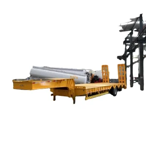 Low bed Semi trailers Are Suitable for Transporting Oversized Overweight and Overwidth Cargo