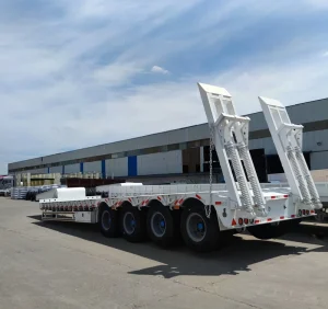 Semi Truck Trailer Lowbed Flat Bed Semi Trailer Container Semi Trailer 4Axle
